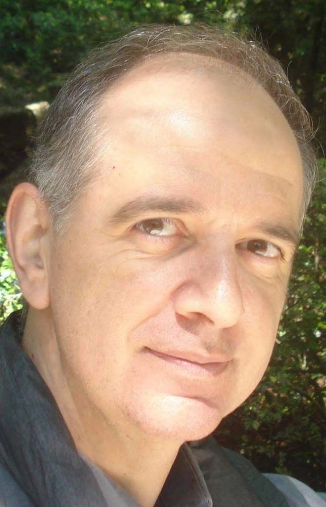 Entrevista al escritor Salvador Bayarri